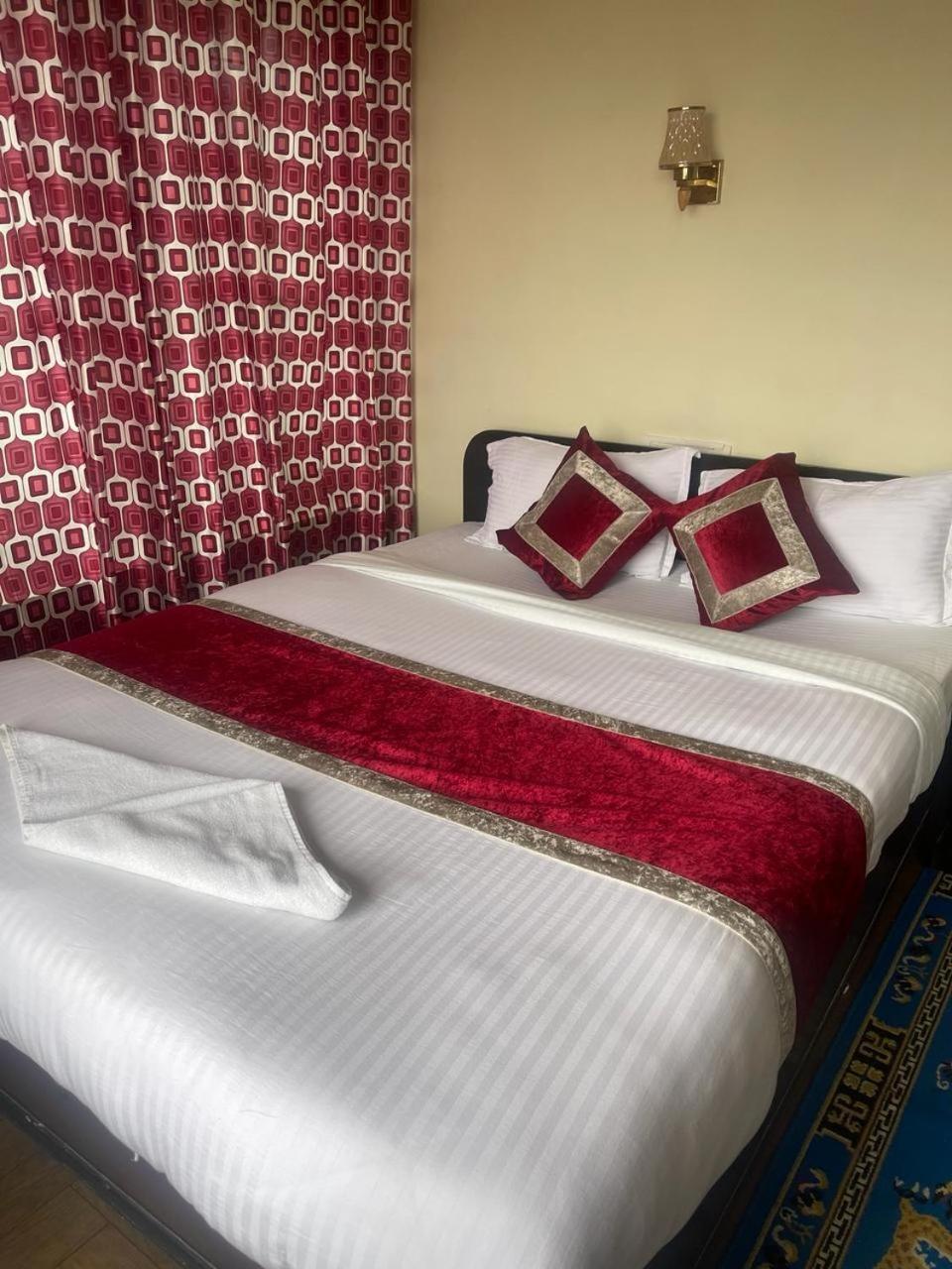 Hotel The Holy Birth Rummindei Ngoại thất bức ảnh